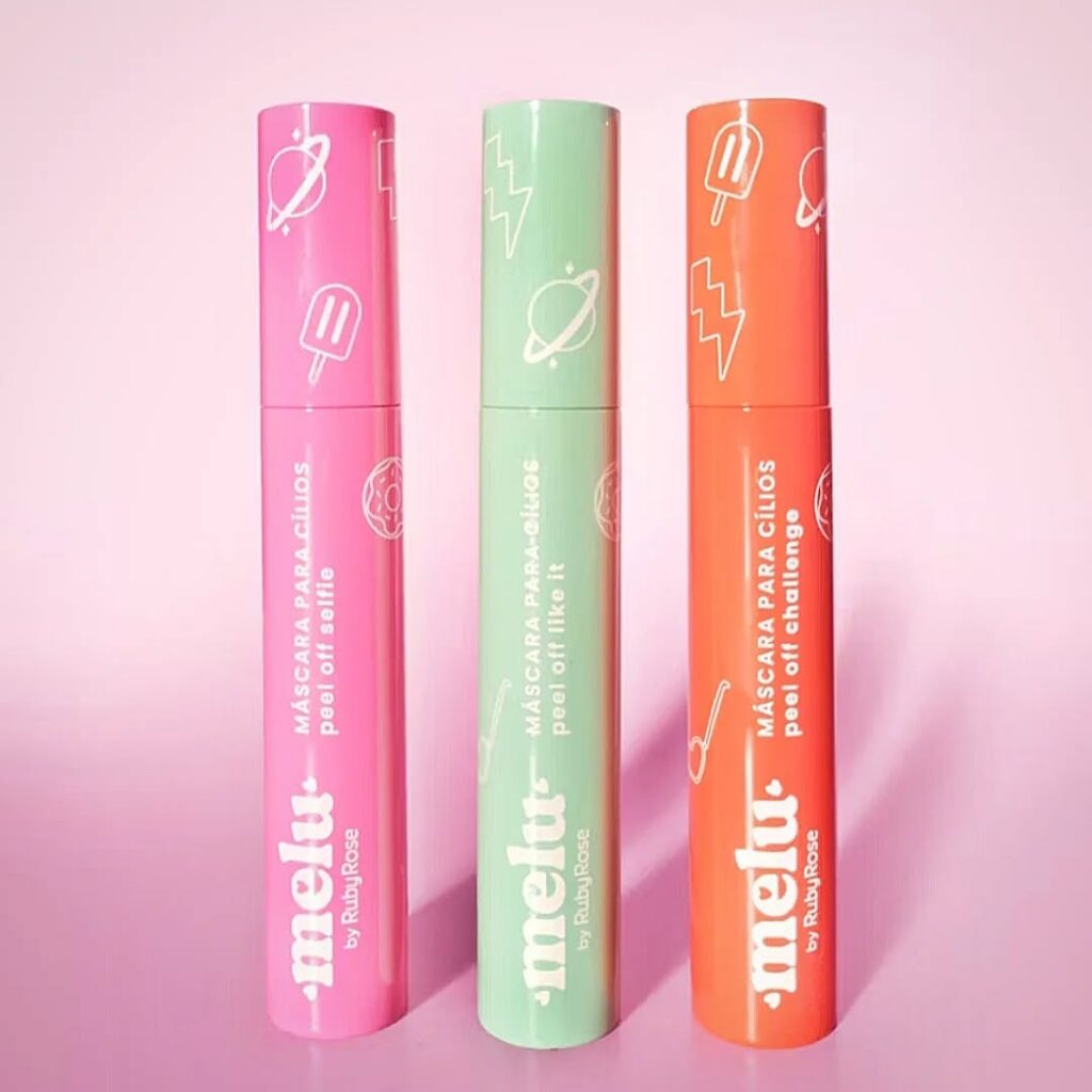Instagram post from glow.luxee. This post is in position 3.