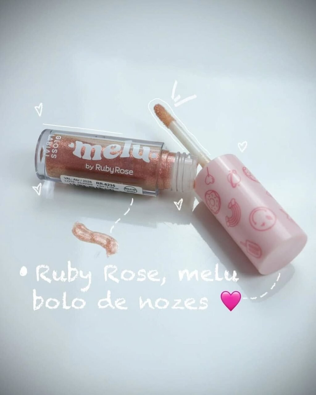 Instagram post from glow.luxee. This post is in position 3.